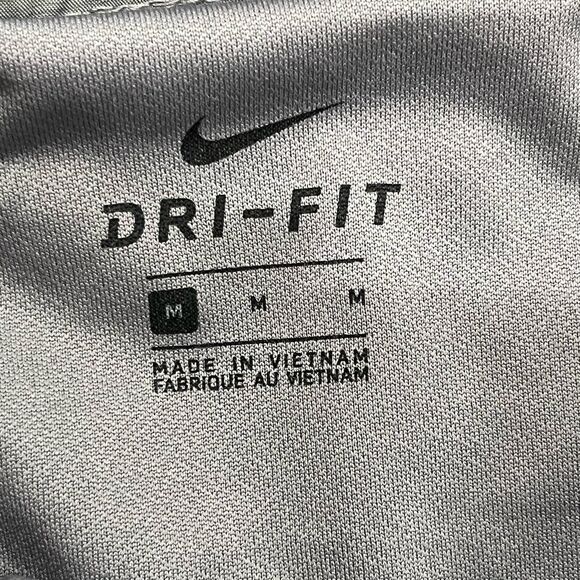 Nike Dri-Fit Women’s Medium Running Shorts with Liner - Picture 5 of 7